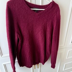 100% Cashmere Club Room Women's V-Neck Sweater in Deep Burgundy